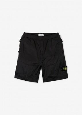 스톤아일랜드 남성 와펜 패치 블랙 반바지 7815L0319 V0065