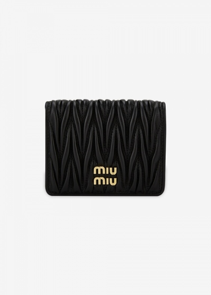 미우미우 여성 마테라쎄 블랙 반지갑 5MV204 AFPP F0002