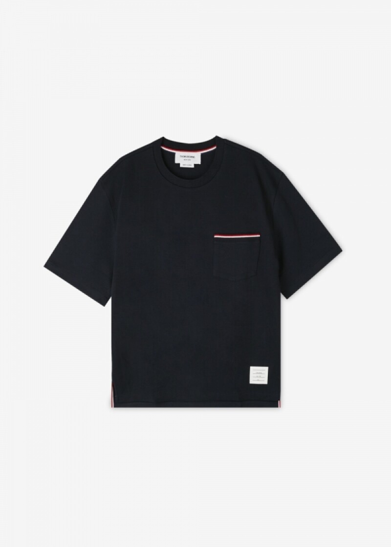 톰브라운 남성 삼선탭 포켓 네이비 반팔티 MJS183A 07323 415